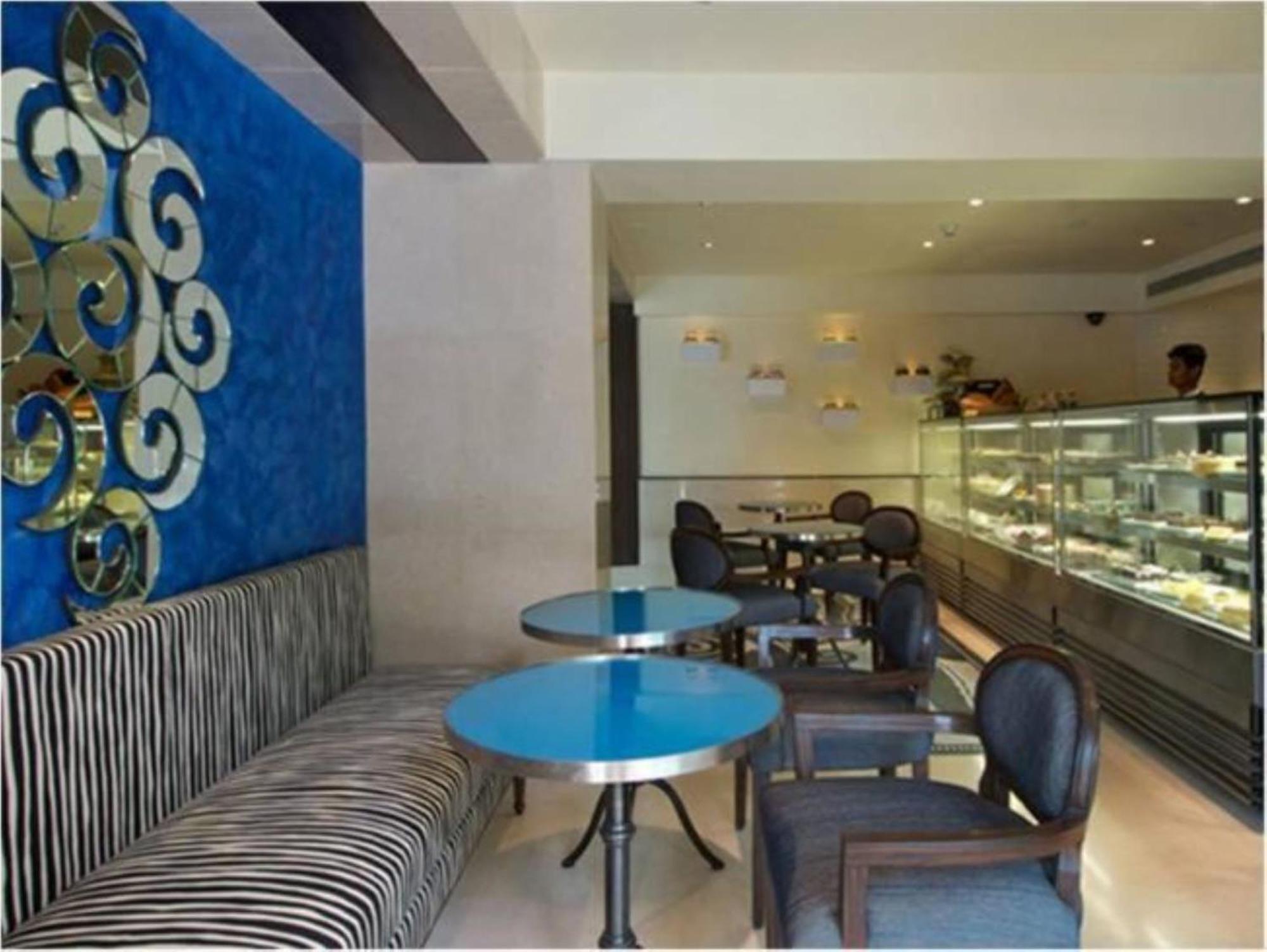 Blue Diamond Pune Ihcl Seleqtions Esterno foto